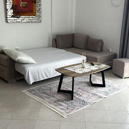 Appartamento Laura Con Vista Lungomare Vlore Exterior photo